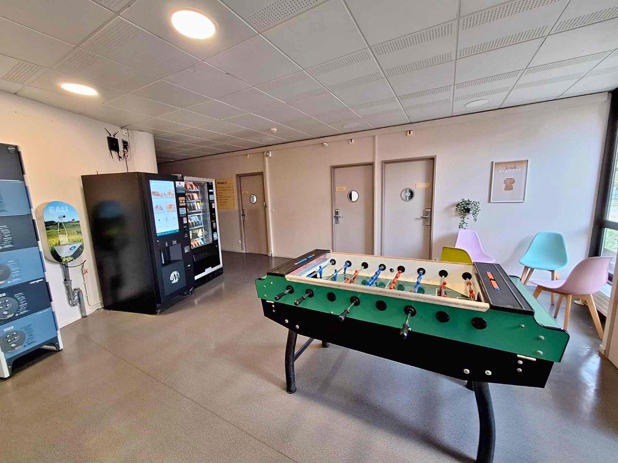 Cis De Champagne - Ethic Etapes Hotel Reims Exterior foto