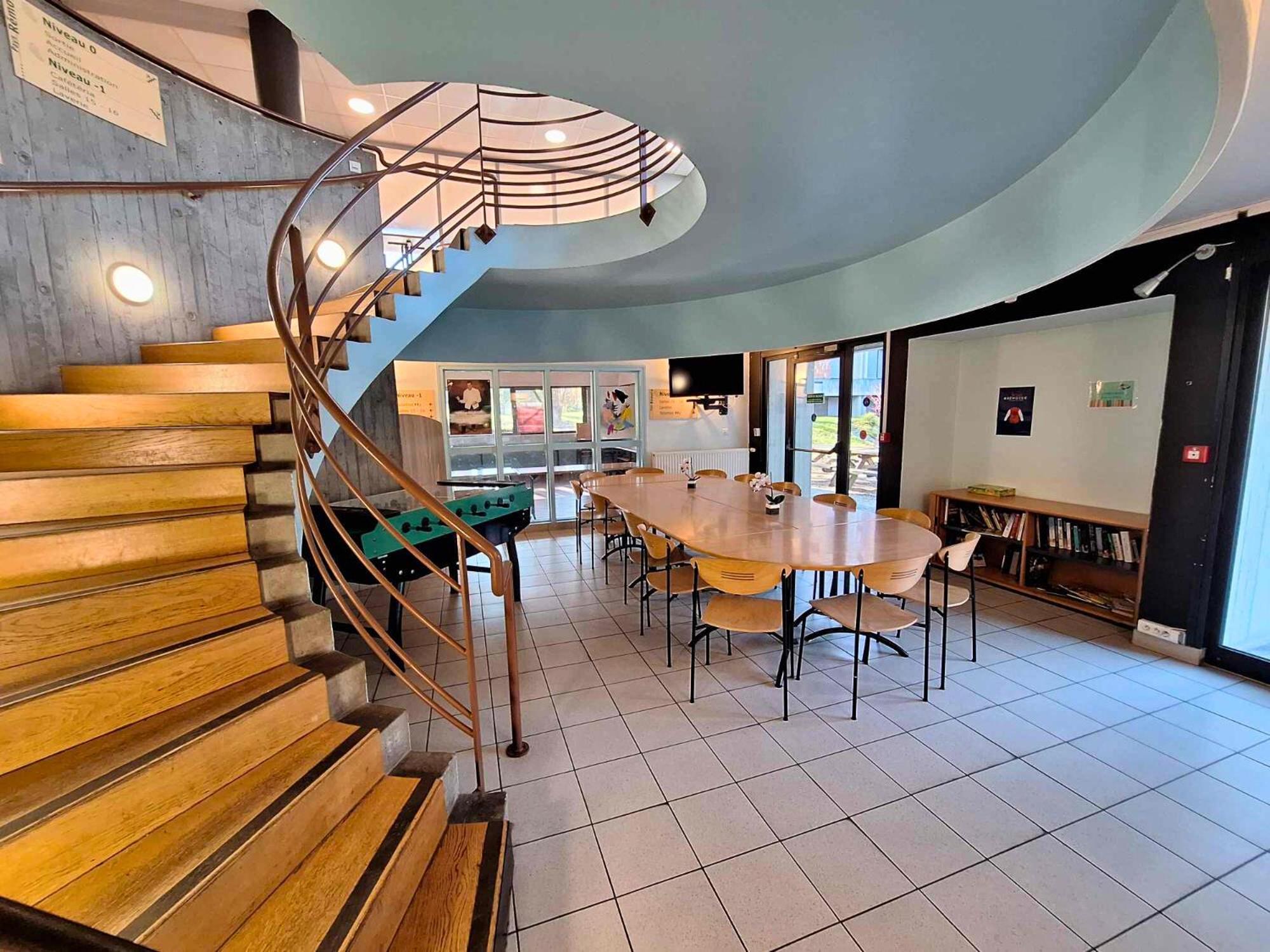 Cis De Champagne - Ethic Etapes Hotel Reims Exterior foto